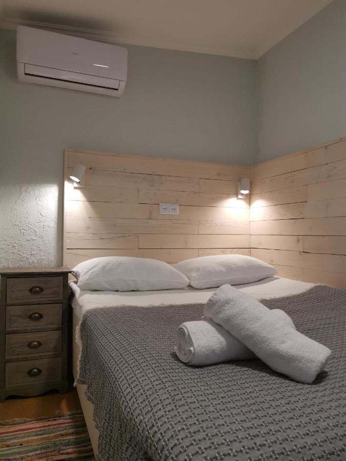 Hostel Nomad Tbilisi Exteriör bild